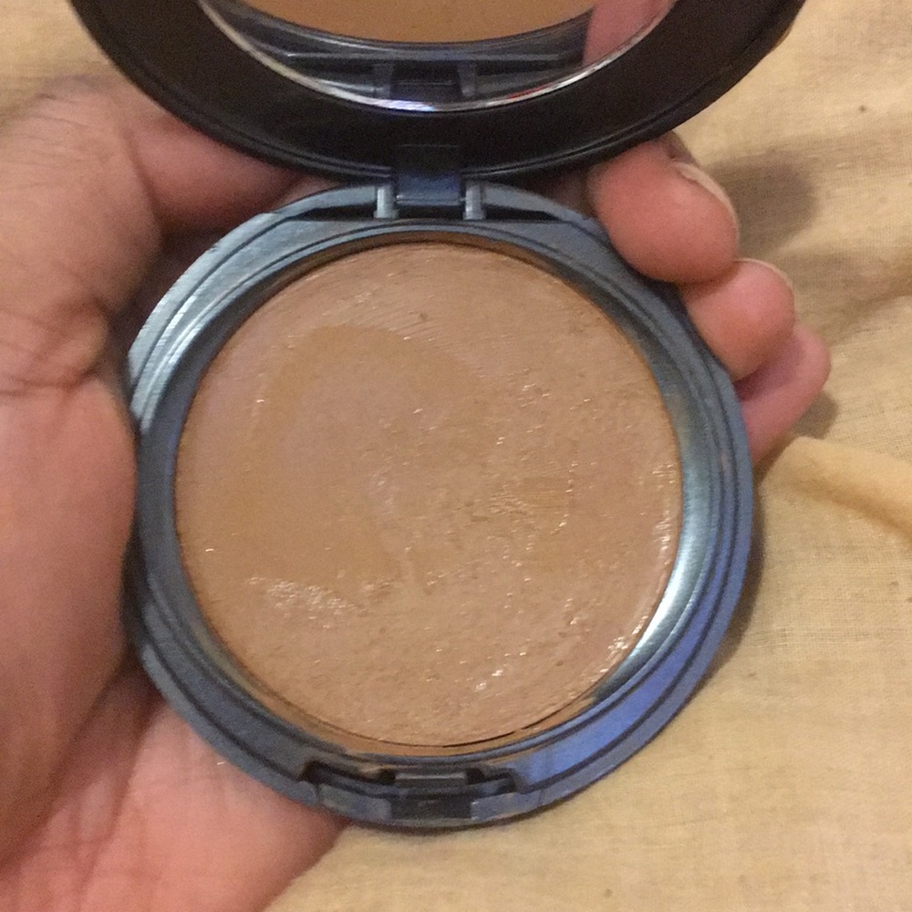 Foundation - Picture 3 of 3